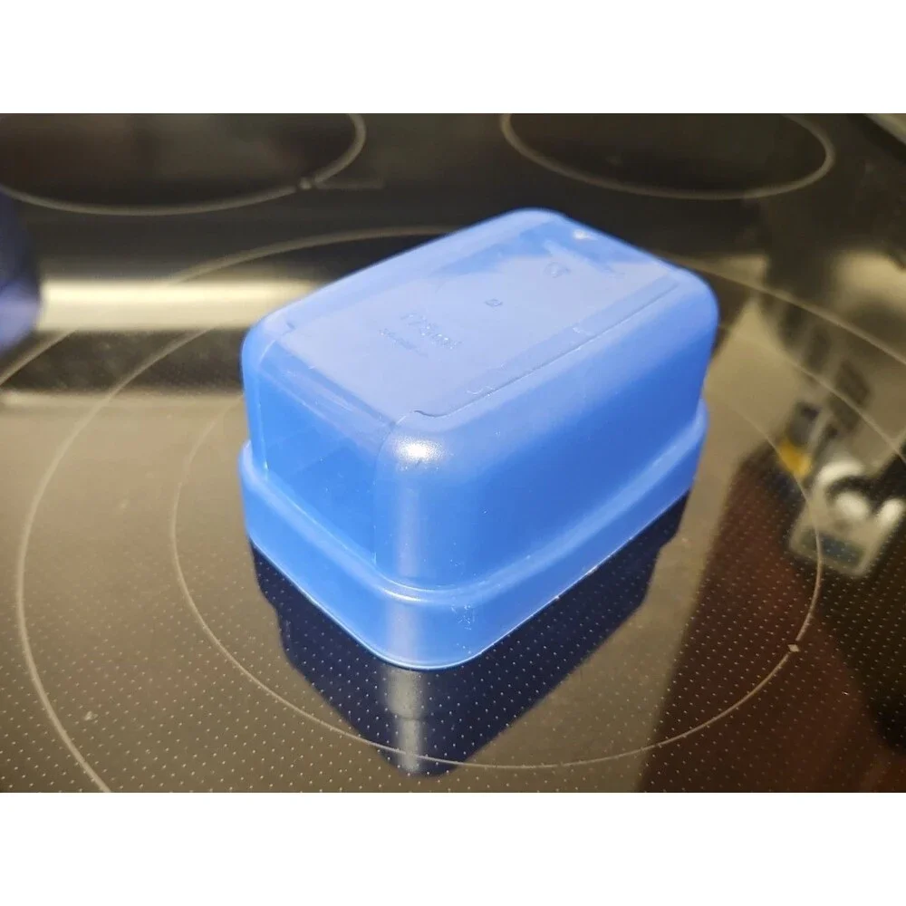 TUPPERWARE Replacement Blue Swing Container #3044A-4 175 ml No Lid